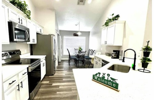 Eagle Pointe South Casa | Pleasant Home close theme parks