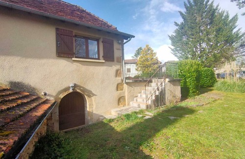 Figeac Casa | Pleasant house with large garden - Figeac