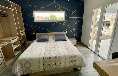 La Calmette Casa | Pleasant mazet with swimming pool for 4-6 people
