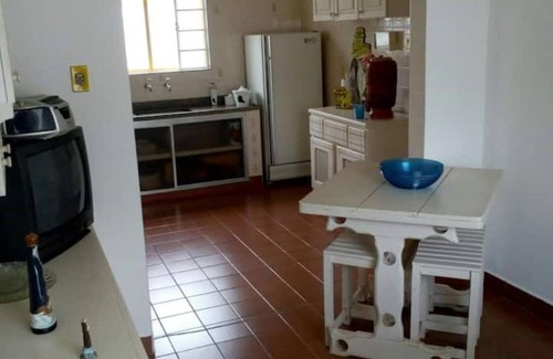 Alambari Casa | Pleasant Recanto Tatinha with swimming pool.