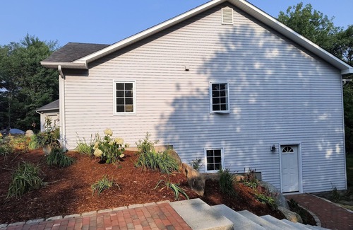 Newport Apartamento | Pleasant, spacious studio in Newport with gorgeous view of Lake Memphremagog