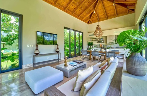 Casa de Campo Villa | Villa Porton in Casa de Campo by Personal Villas - Contemporary Design