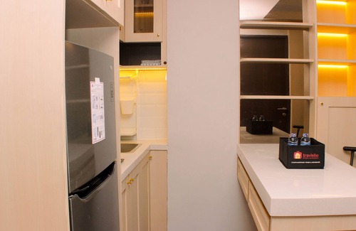 Bekasi Timur Apartamento | Pleasurable 2Br Transpark Juanda Apartment