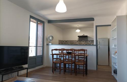 Meze Apartamento | Plein centre, T3, 2ch, balcon et vue