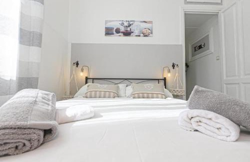San Fruttuoso Apartamento | Plein ciel - Attico vicino al centro - parcheggio privato