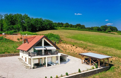 Barilovic Casa | Plivanje u zalazak sunca - Three Bedroom House