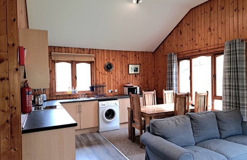 Glen Urquhart Cabina | Plodda Lodge @ Lochletter Lodges. A 3 bedroom lodge in beautiful Glen Urquhart