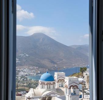 Tholaria Apartamento | Plori Studios and Apartments