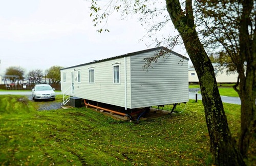 Haverigg Complejo | Plot 188D Lakeside Cabin, Wyldecrest, Millom