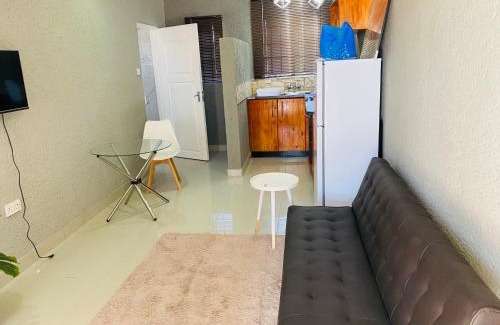Ghanzi Apartamento | Plot 38 self catering apartments and camping