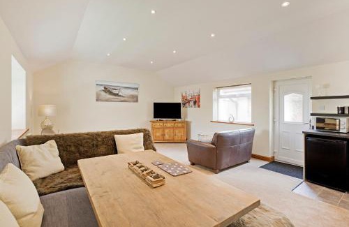 Knaresborough Casa | Plum Cottage