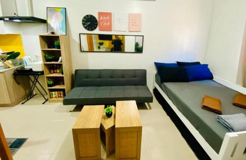 Basak Apartamento | Plumera Condo Near Airport Malls & Schools with Elevator