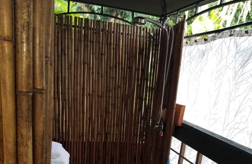 Opihihale Casa | Plumeria Grove Cottage