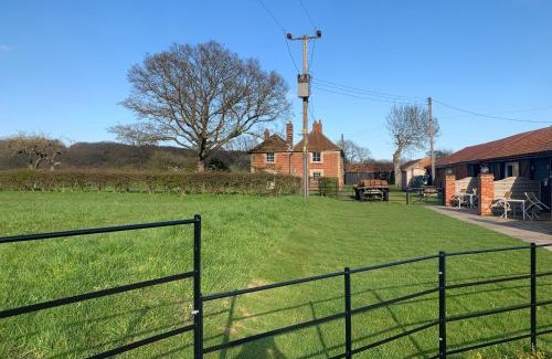 Colchester Cabina | Plumptons Farm Holiday Lodges