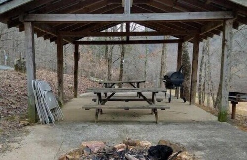 Newland Casa | Plumtree Mountain Retreat Studio #3