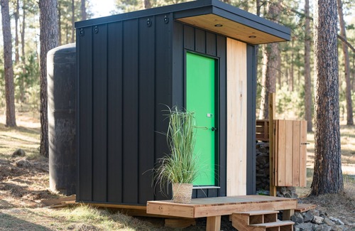Custer Casa | Plush canvas tent in the forest