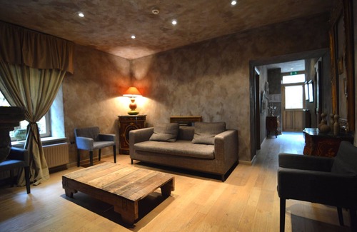 Orchimont Casa | Molino de lujo en Vresse-sur-Semois con piscina al interior