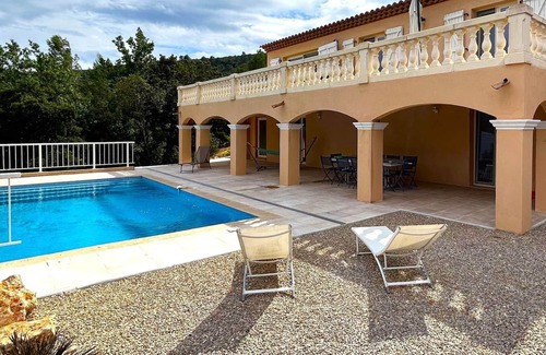 Le Cannet-des-Maures Villa | Villa de lujo en Le Cannet-des-Maures con piscina privada