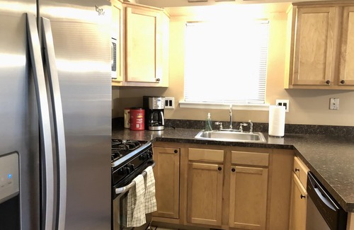 Plymouth Casa | Plymouth 3BD/1.5BTH Home Central to Detroit and Ann Arbor