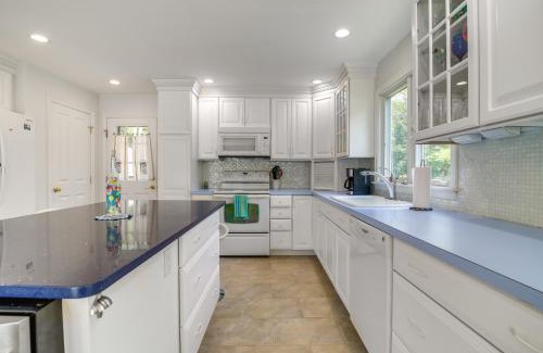 West Wareham Casa | Plymouth Getaway with Private Lake Beach and Kayaks!