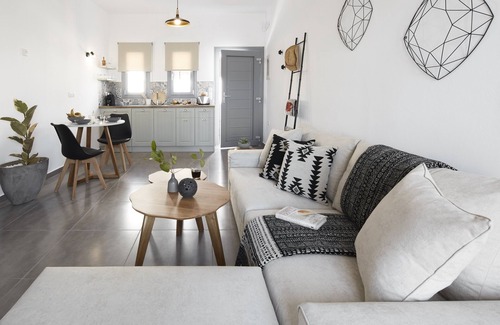 Karterados Apartamento | Pnoi Luxury Suites