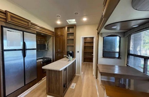 Sequim Casa | PNW glamping with private yard