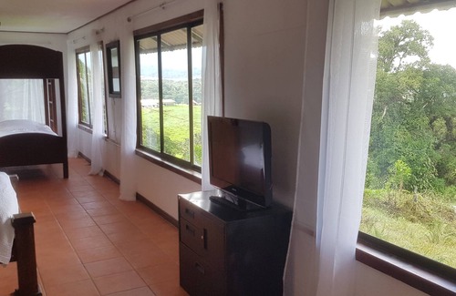 Vara Blanca Casa | Casa Volcano Poas Panoramic Jungle Views