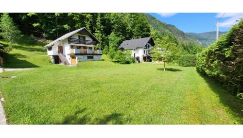 Mojstrana Casa | Počitniška hiša pr Puc