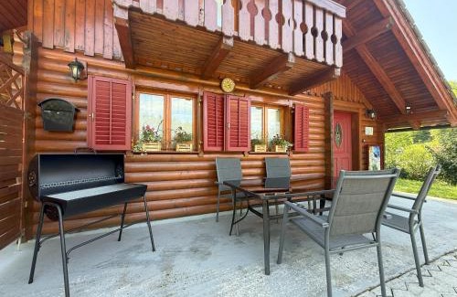 Bostanj Casa | Počitniška hiša z dvema spalnicama Sauna & Jacuzzi