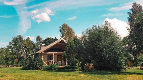 Kurtuvenai Casa | PO NENDRIŲ STOGU