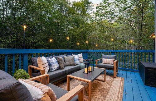 Locust Lake Village Casa | Pocono Lake Getaway Sauna Hot Tub Playground