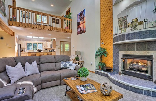 Locust Lake Village Cabaña | Pocono Lake Paradise w/ Private Beach & Dock!