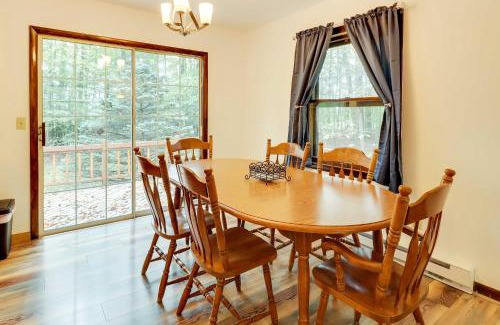 Locust Paradise Casa | Pocono Lake Retreat with Deck and Fire Pit!