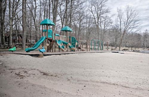 Locust Lake Village Casa | Pocono Log Cabin Fireplace, Fire Pits and Amenities