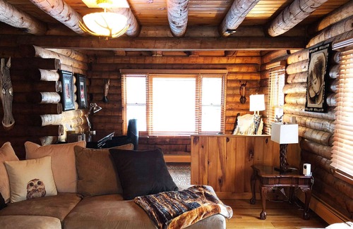 Tafton Cabina | Retiro Pocono Log Cabin!