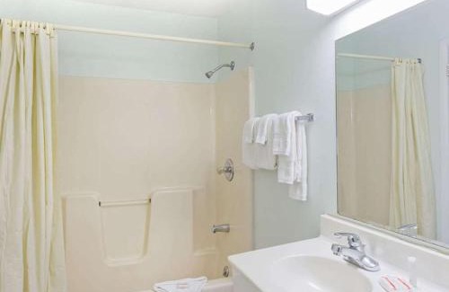 Bartonsville Hotel | POCONO NIGHT LODGE
