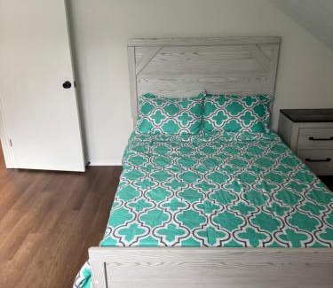 Tobyhanna Casa | POCONOS everything close to Luxury vacational home in the heart of poconos with 3 outdoor pools for the public of the Tobyhanna community