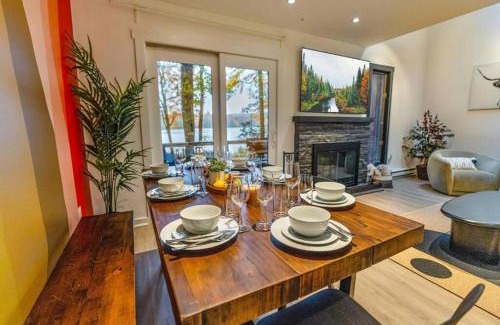 Lake Harmony Casa | Poconos Fall Escape , Lakefront with Scandi Style