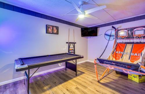 East Stroudsburg Casa | Poconos Family Home with Game Room and Community Perks