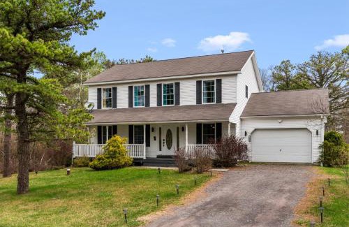 Long Pond Casa | Poconos Family Retreat, Game Room, 4BR