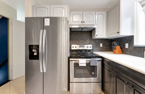 East Stroudsburg Casa | Poconos FUN! Hot Tub, Fire Pit, Game Room, Arcade