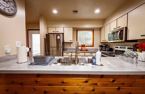 East Stroudsburg Casa | Poconos Getaway - 154