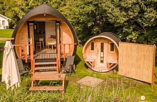 Oostrum Casa | Pod aan het water