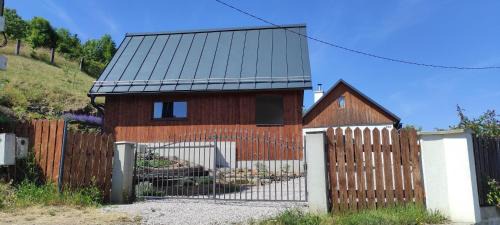 Stiavnicke Bane Casa | Pod farárovou hôrkou