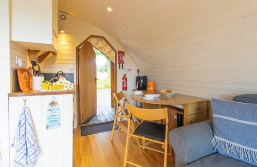 Llangammarch Wells Casa | Pod1 Heron Powys River Glamping Pods Builth Wells Wales