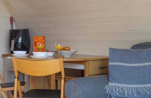 Llangammarch Wells Casa | Pod1 Heron Powys River Glamping Pods Builth Wells Wales