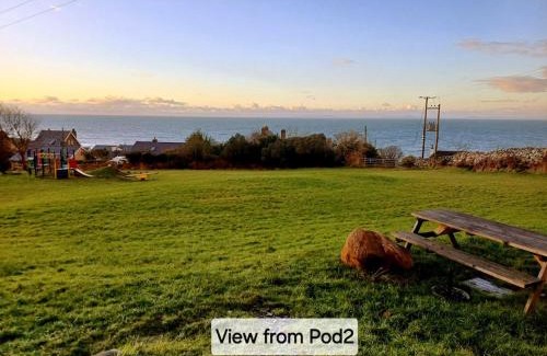 Llwyngwril Casa | POD2 Family Glamping with seaview & Wi-Fi