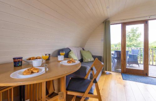 Llangammarch Wells Casa | Pod2 - Powys River Pods - Pet Friendly Glamping Pod Builth Wells Powys Wales