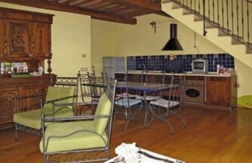 Ramazzano Casa | Podere Caldaruccio La Pineta -18 people Cottage & Villa