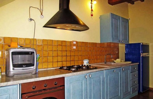 Ramazzano Casa | Podere Caldaruccio La Pineta for 18 people